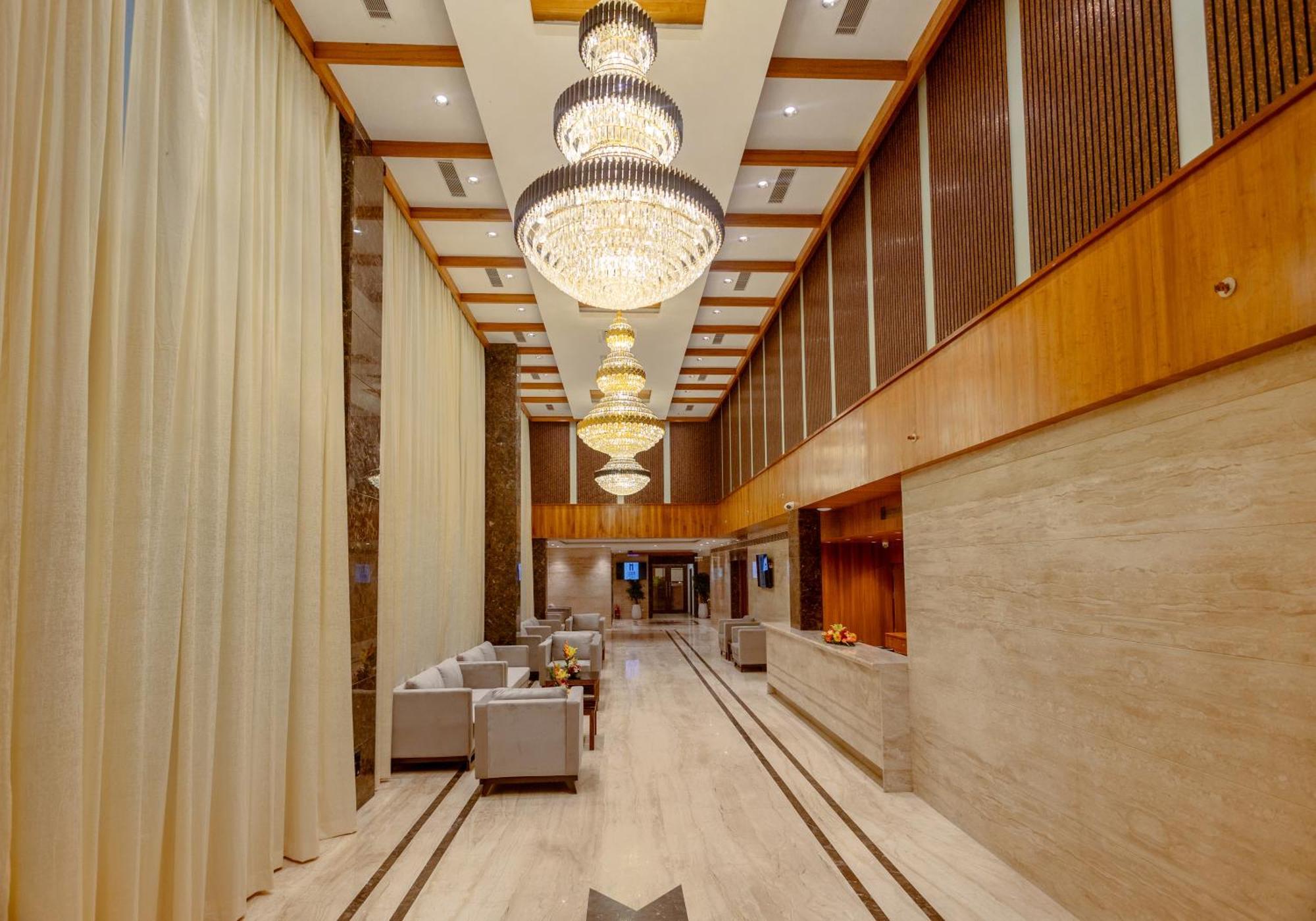 Icon Grand Hotel By Bhagini Bangalore Dış mekan fotoğraf