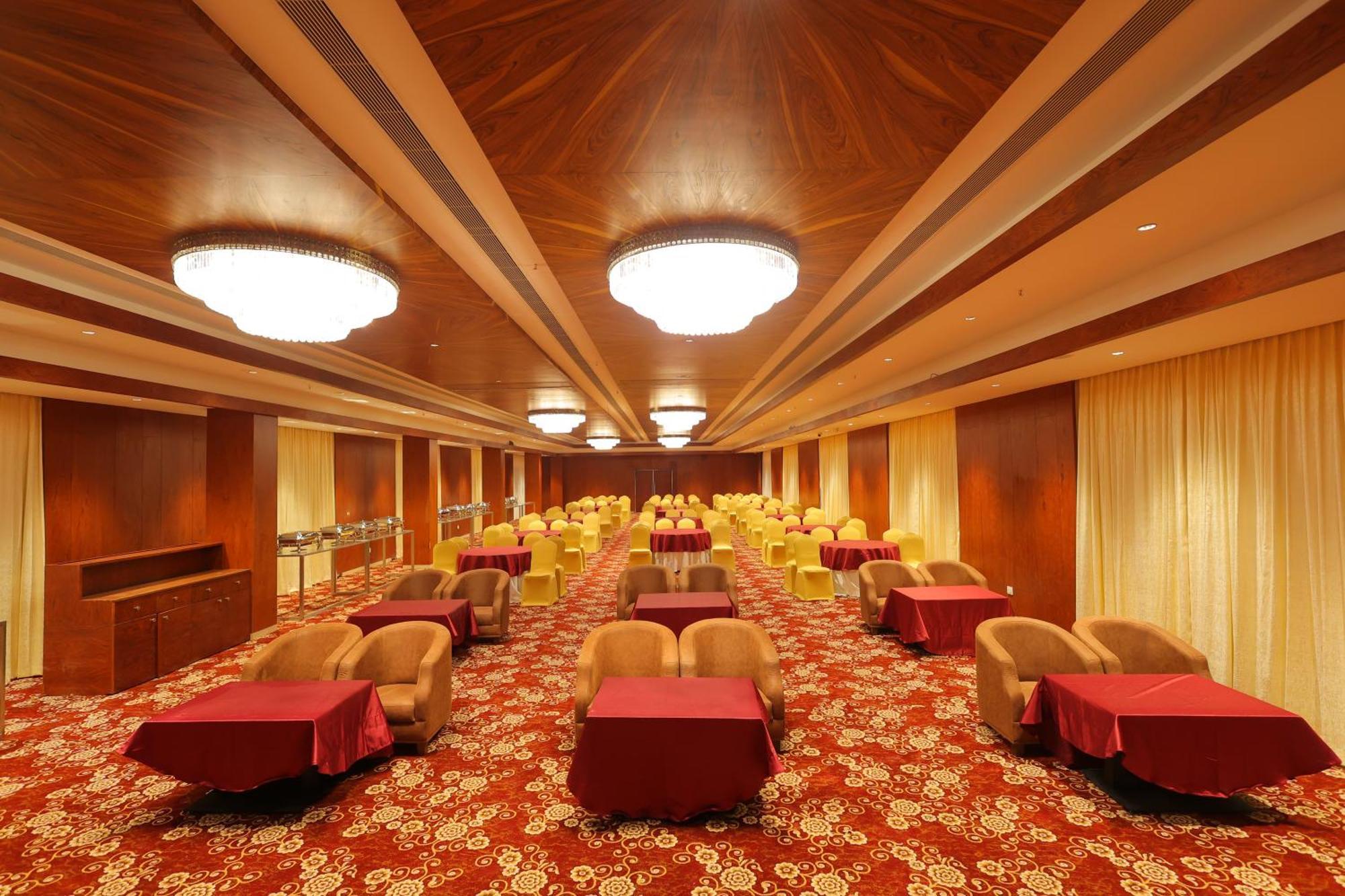 Icon Grand Hotel By Bhagini Bangalore Dış mekan fotoğraf