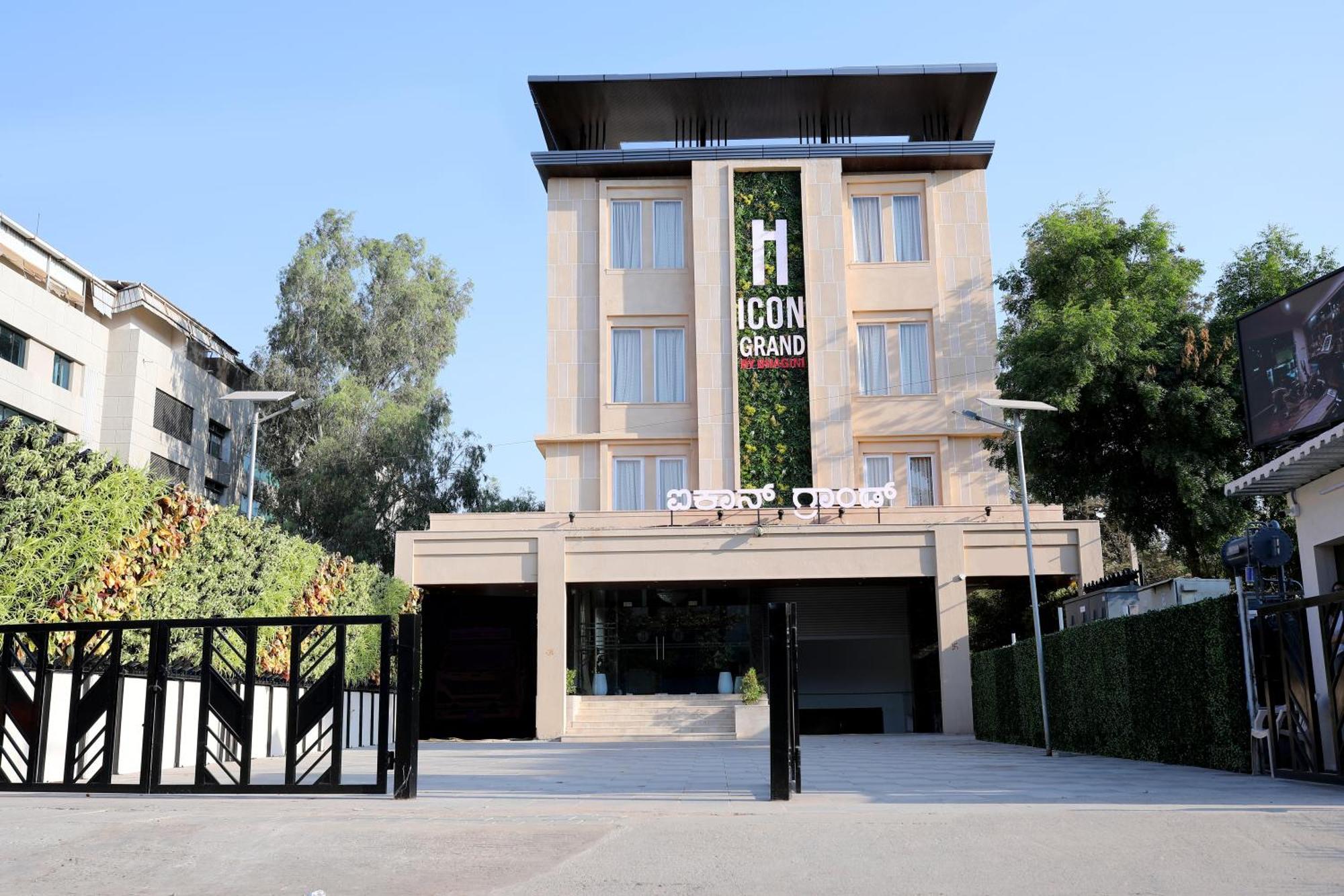 Icon Grand Hotel By Bhagini Bangalore Dış mekan fotoğraf