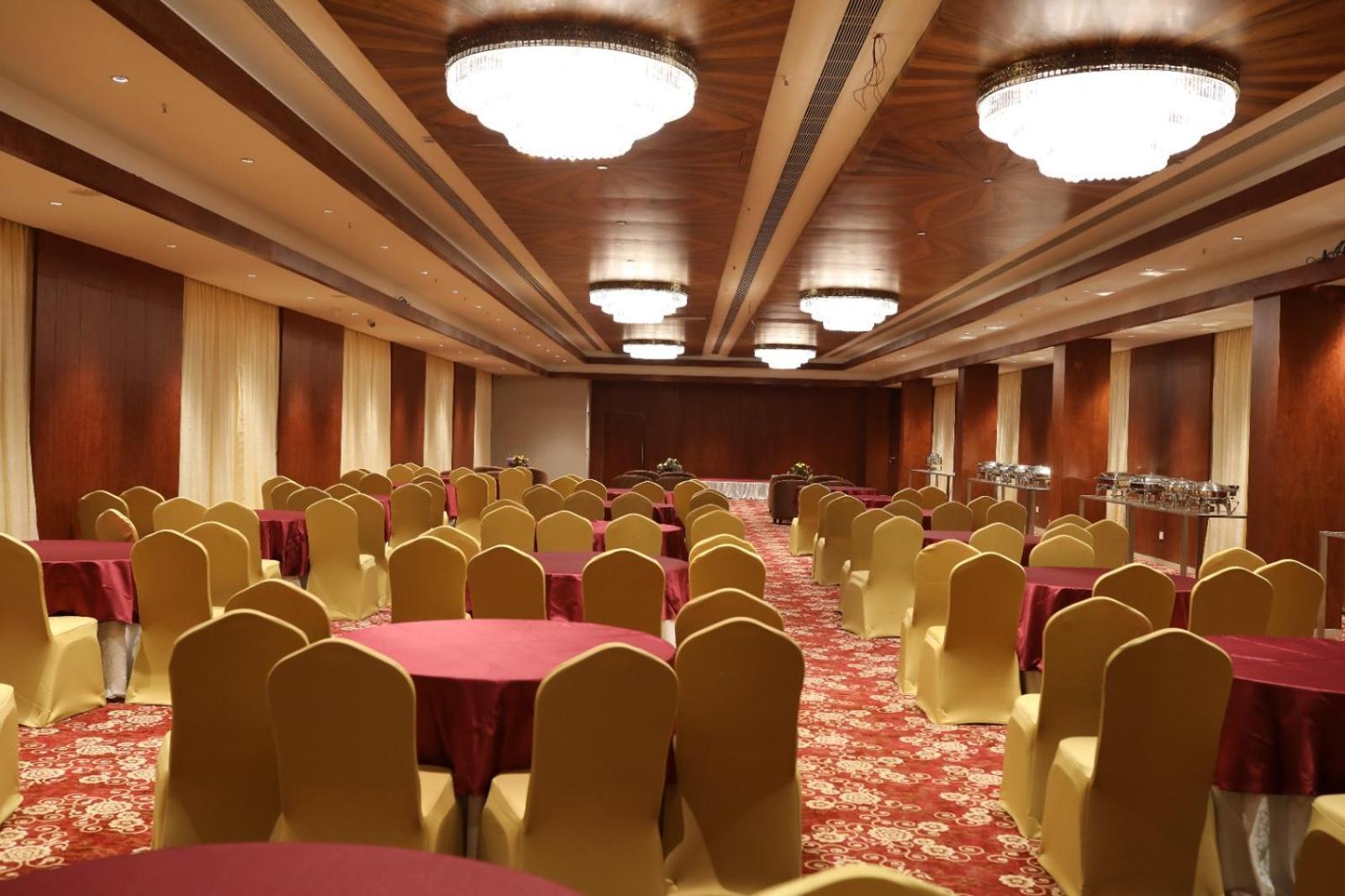 Icon Grand Hotel By Bhagini Bangalore Dış mekan fotoğraf